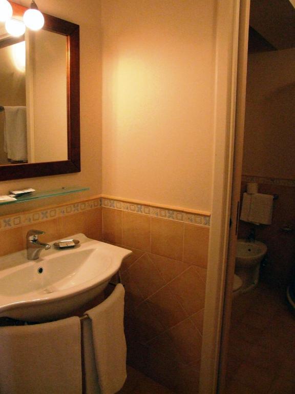 Residence Hotel La Giara Ліпарі Номер фото